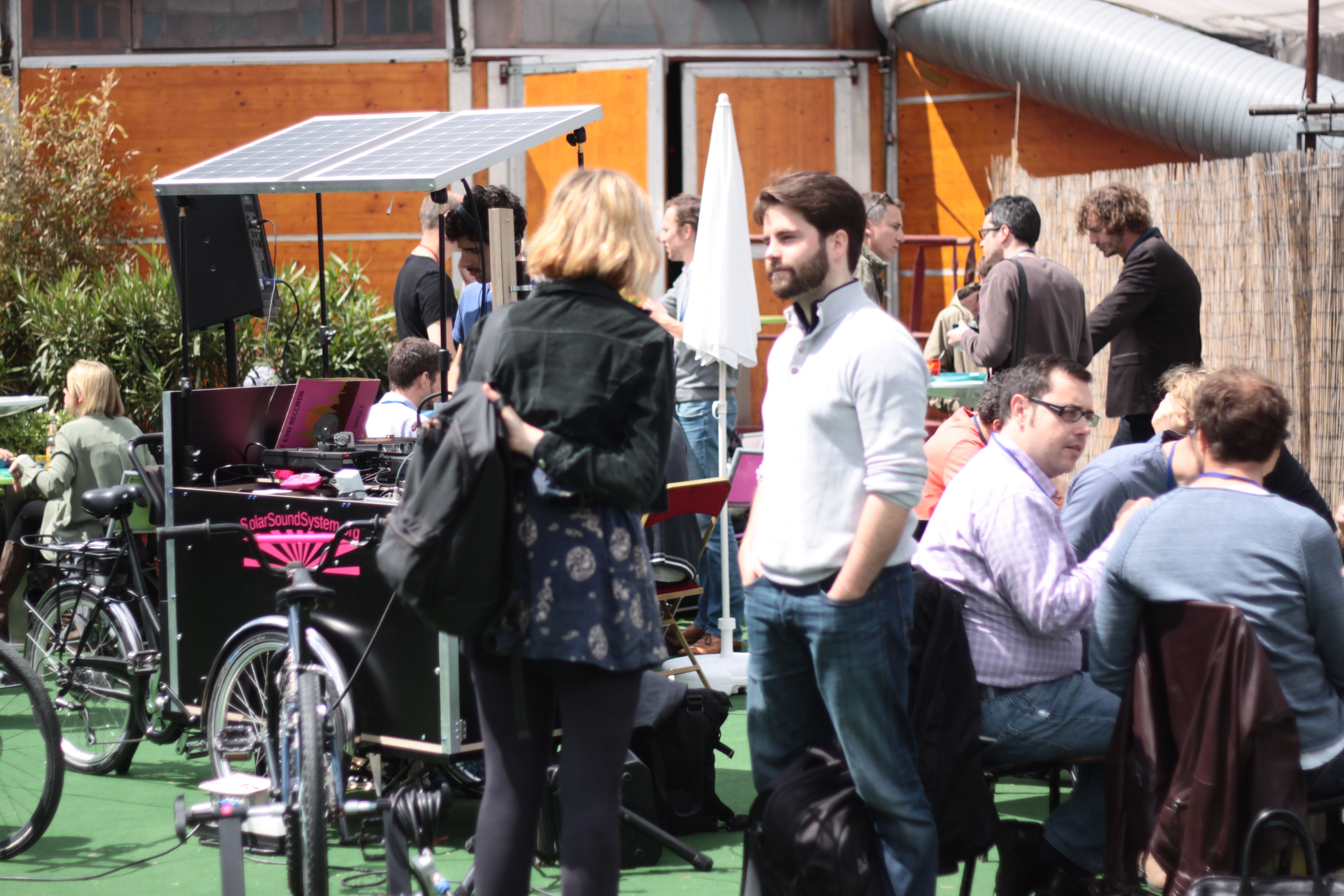 HomeExchange, leader mondial de l'échange de maison ouisharefest15, solar sound system,