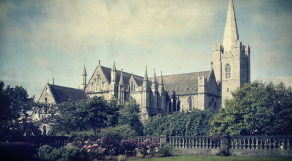 comm320_LiteraryCities_DUBLIN_V2_680X375