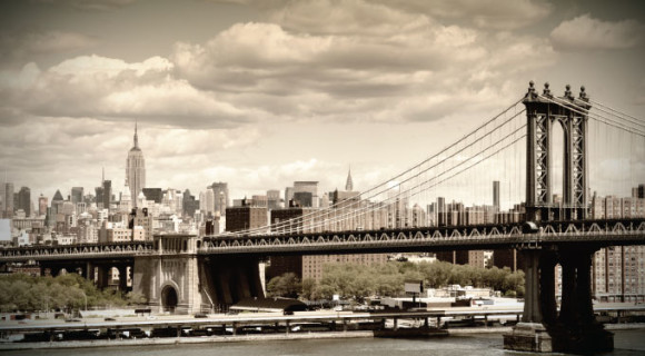 comm320_LiteraryCities_NYC_680X375