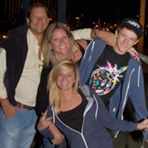 comm412_author_500x500