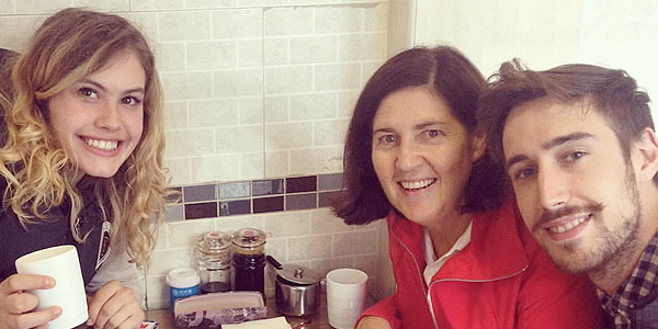 comm642_600x300_EE_FR4