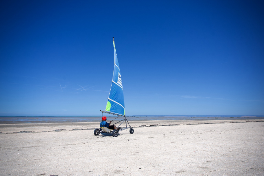 Char-a-voile-activite-insolite-vacances-fevrier