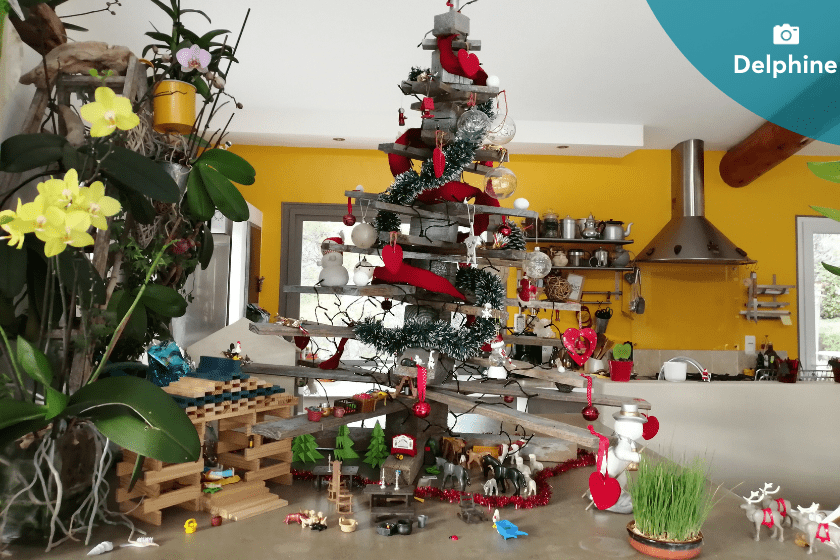 Noel-en-e-change-de-maison-Provence-de-corations-min