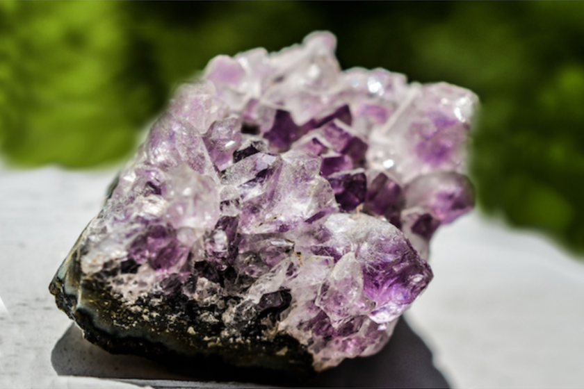 activite-insolite-auvergne-mines-amethystes