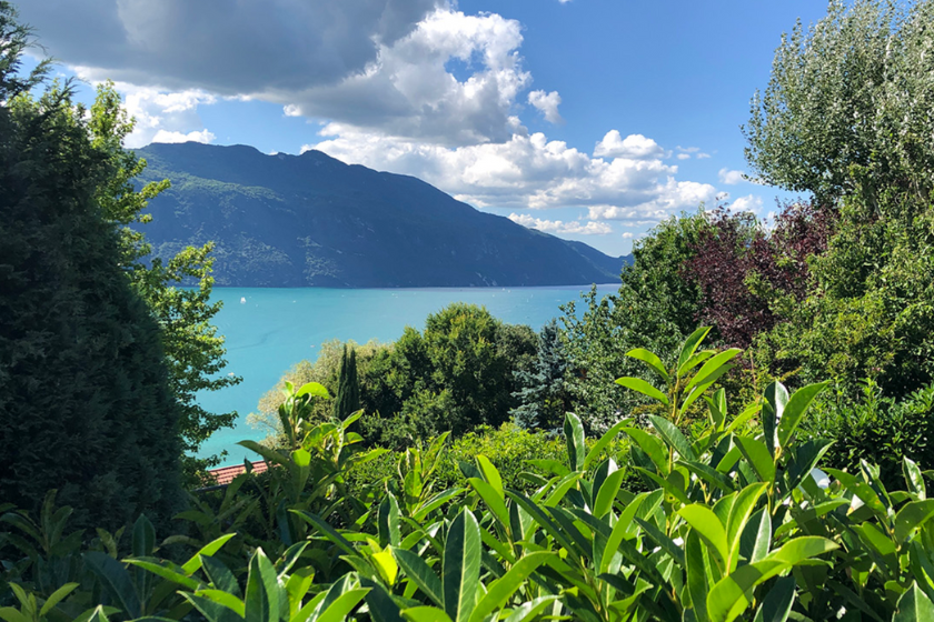 Où partir en France en août Aix les Bains