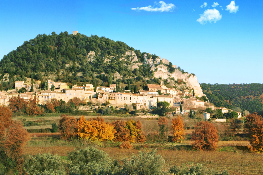 carte des plus beaux villages de france séguret
