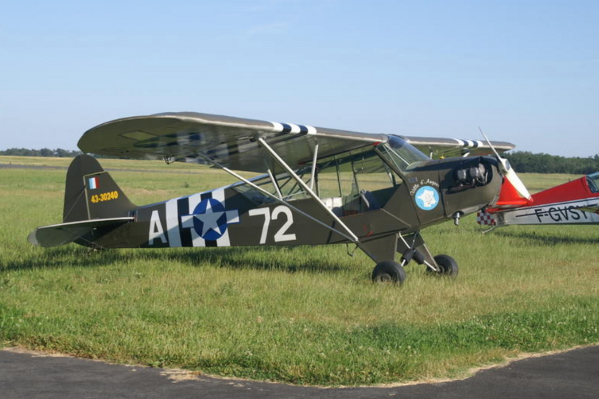Que faire à Angers en famille musée aviation Espace Air Passion