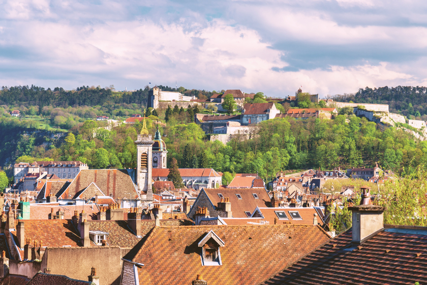Lieux moins touristiques Besançon échange de maisons