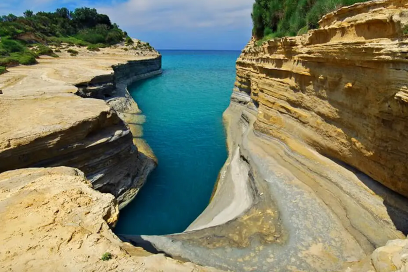 Visiter Corfou le Canal d'Amour