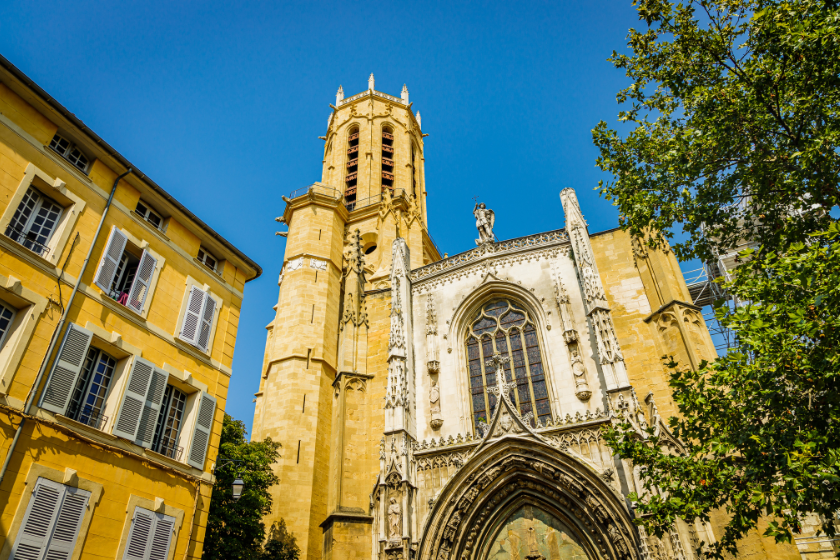 Où partir en novembre au soleil Aix en Provence